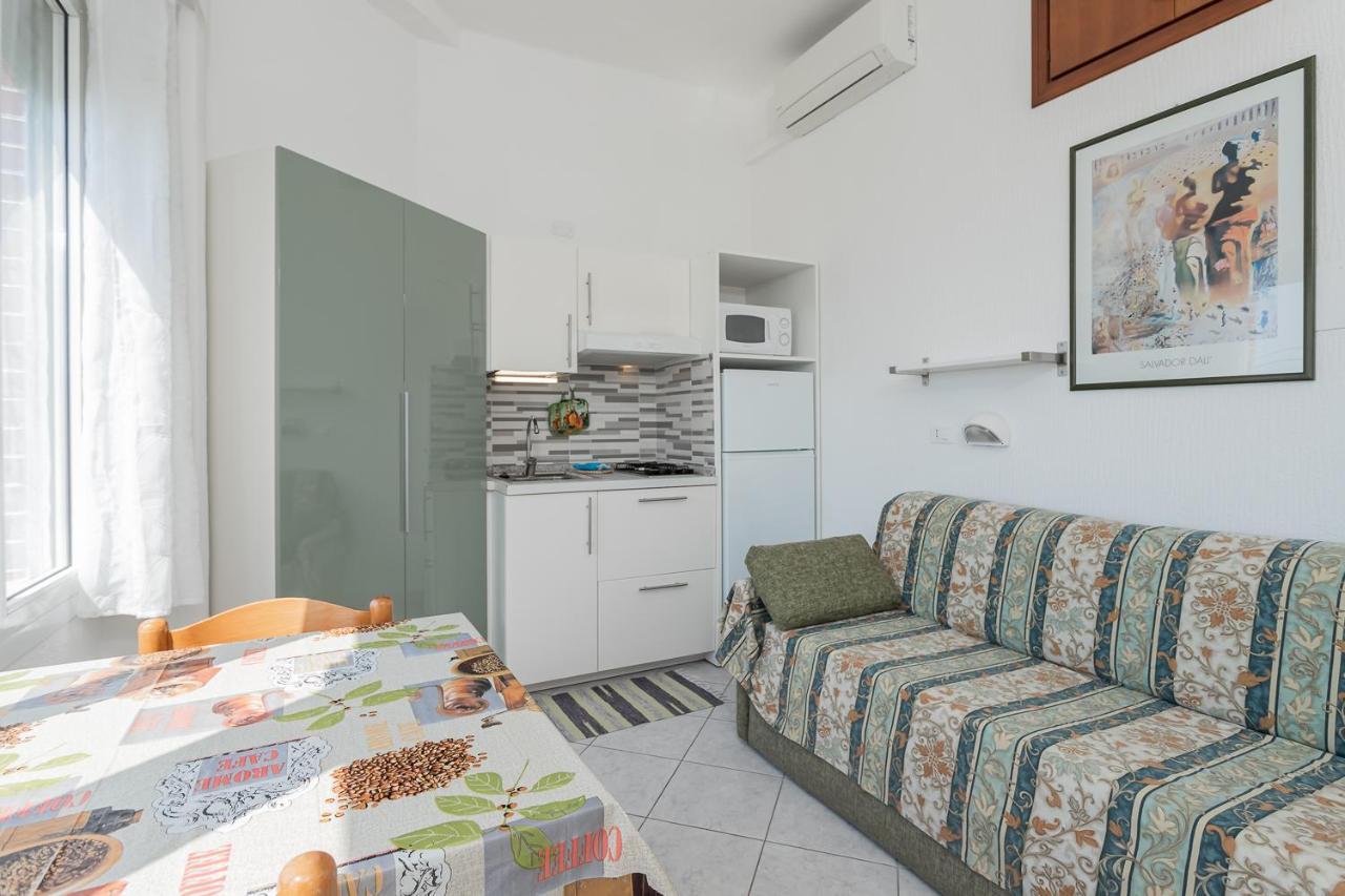 Residence Villa Alda Pietra Ligure Ngoại thất bức ảnh