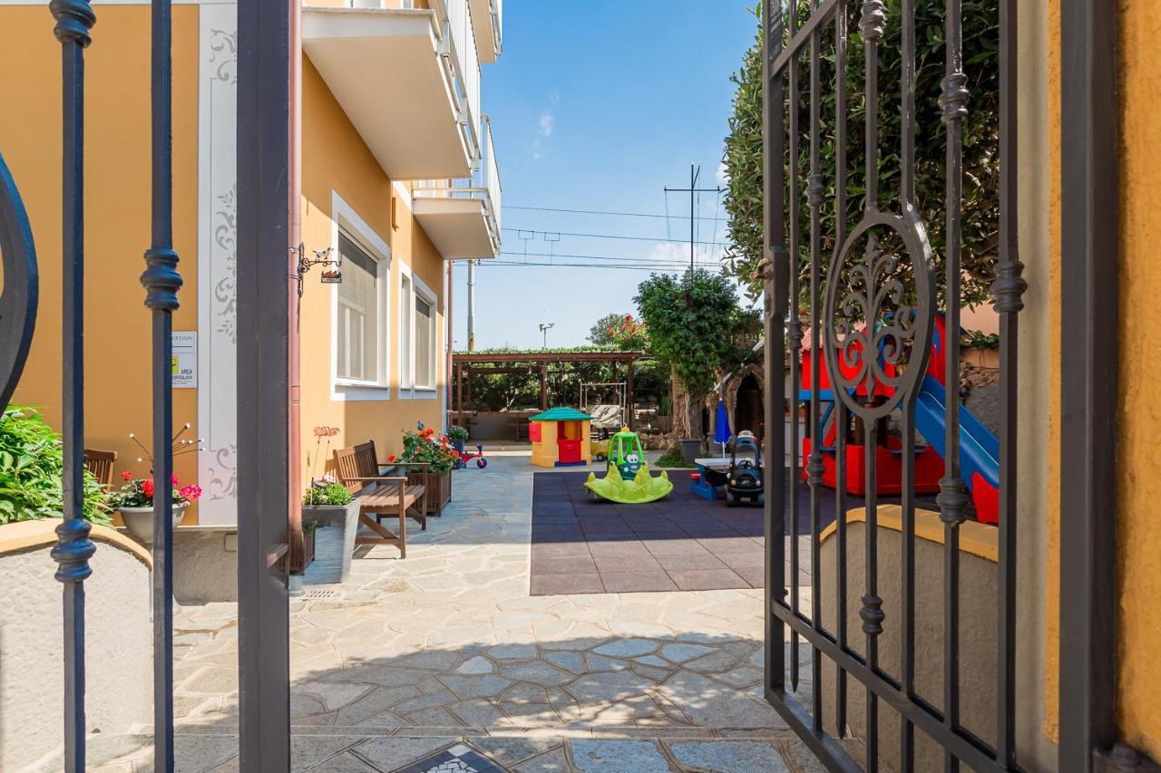 Residence Villa Alda Pietra Ligure Ngoại thất bức ảnh