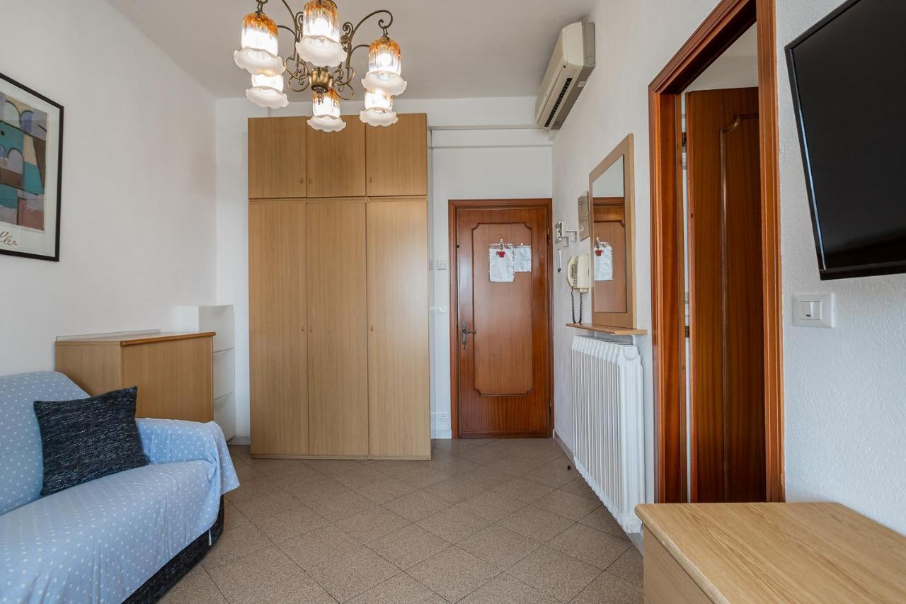 Residence Villa Alda Pietra Ligure Ngoại thất bức ảnh