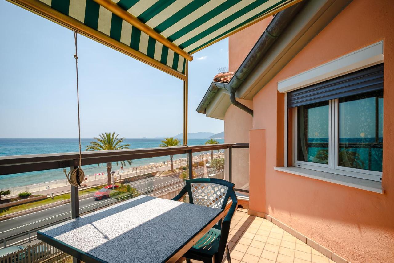 Residence Villa Alda Pietra Ligure Ngoại thất bức ảnh